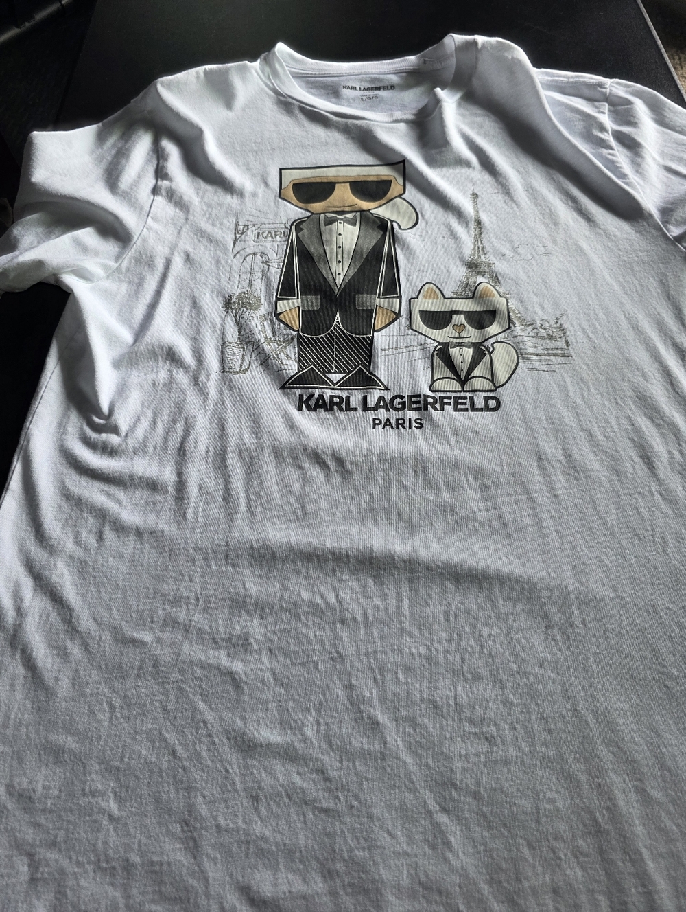 LIked new Karl Lagerfeld mens tshirt size large In White